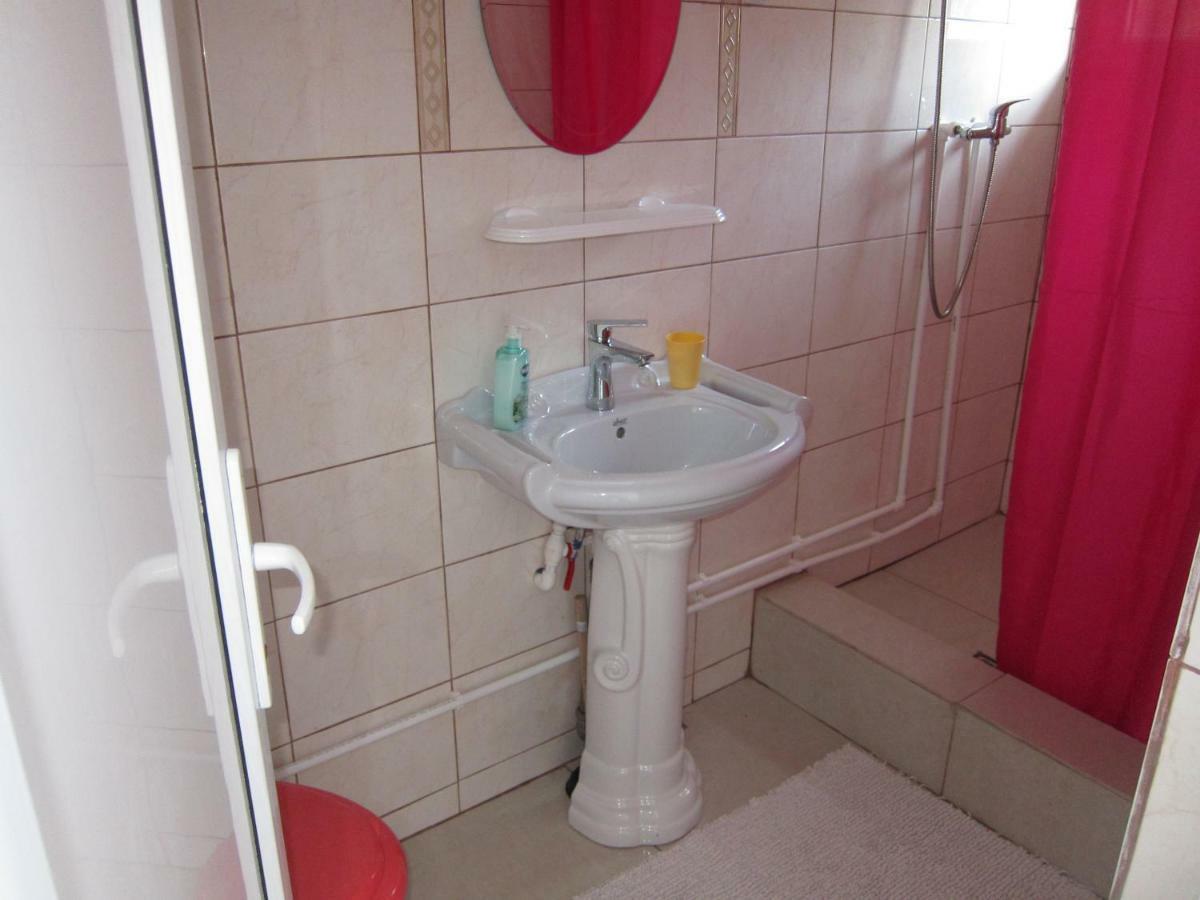 Casa Gherghisan Hotel Costinesti Esterno foto
